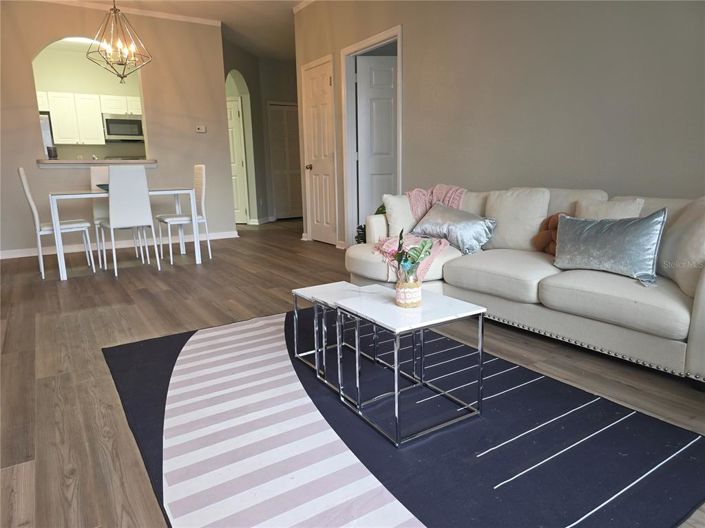 Image No.10-3 Bed Apartment for sale