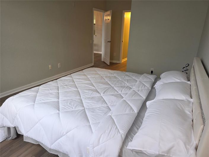 Image No.15-3 Bed Apartment for sale