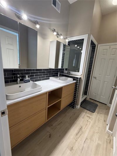 Image No.13-3 Bed Apartment for sale