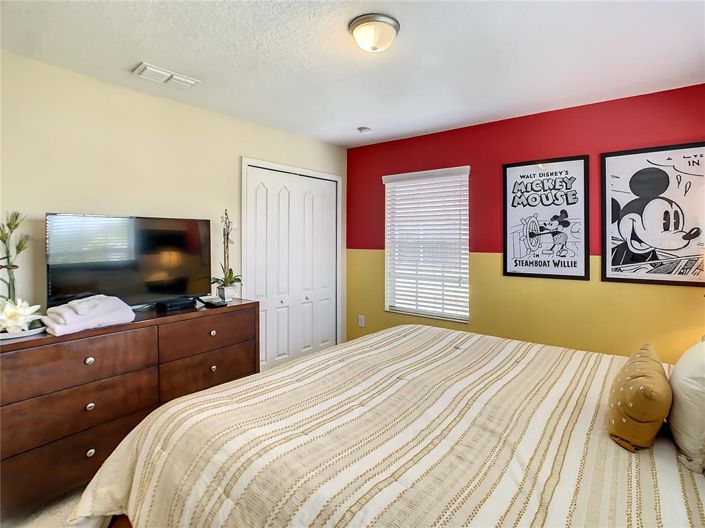 Image No.35-5 Bed Townhouse for sale