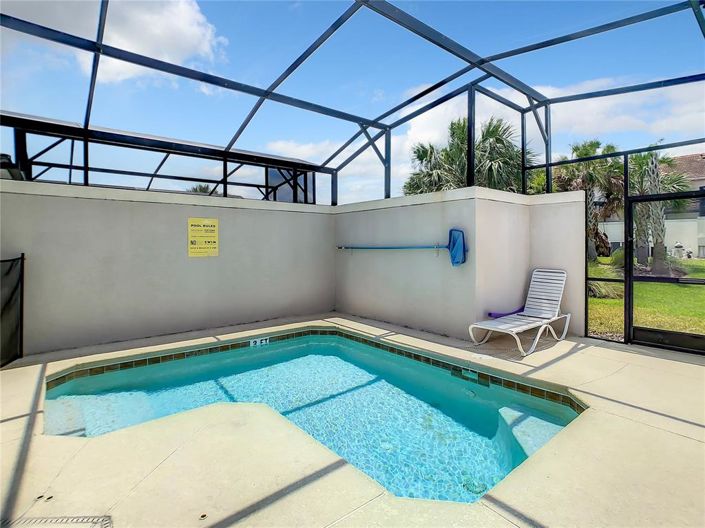 Image No.41-5 Bed Townhouse for sale