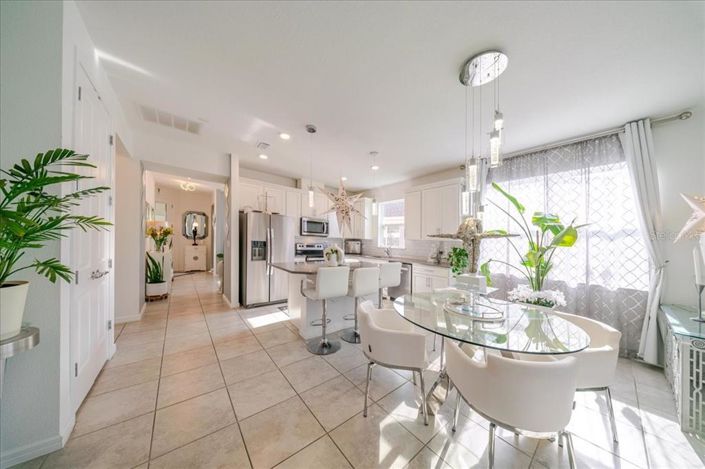 Image No.20-2 Bed Villa for sale