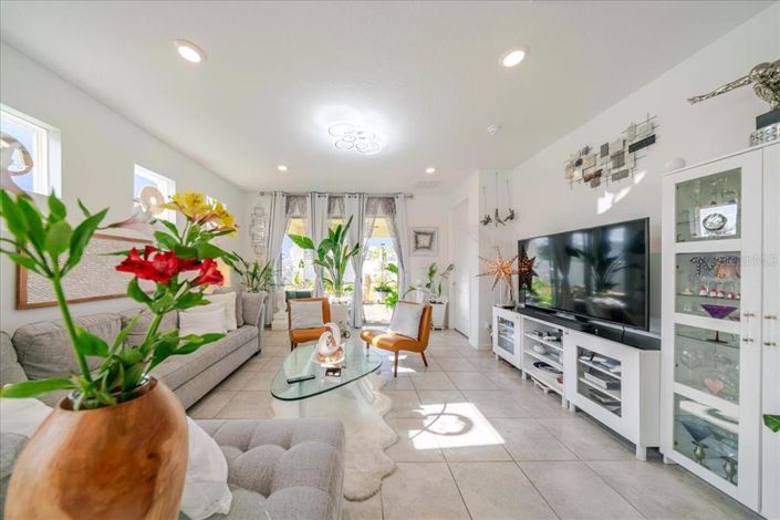 Image No.24-2 Bed Villa for sale