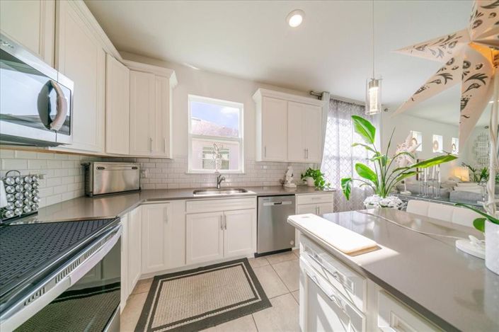 Image No.30-2 Bed Villa for sale