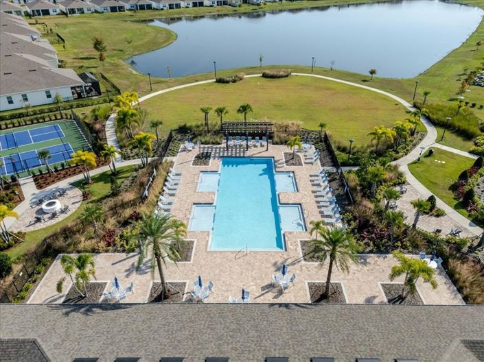 Image No.51-2 Bed Villa for sale