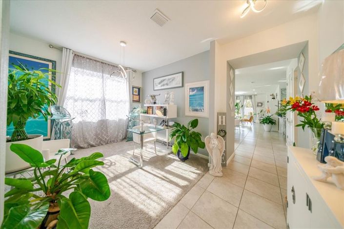 Image No.9-2 Bed Villa for sale