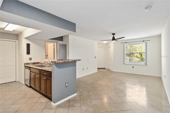 Image No.14-2 Bed Apartment for sale