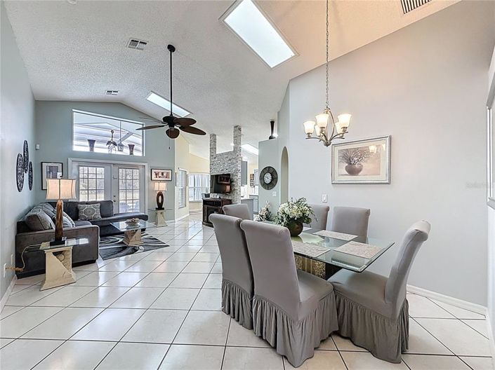 Image No.11-4 Bed House for sale