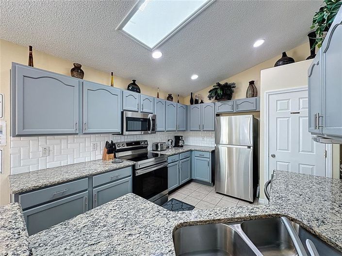 Image No.21-4 Bed House for sale