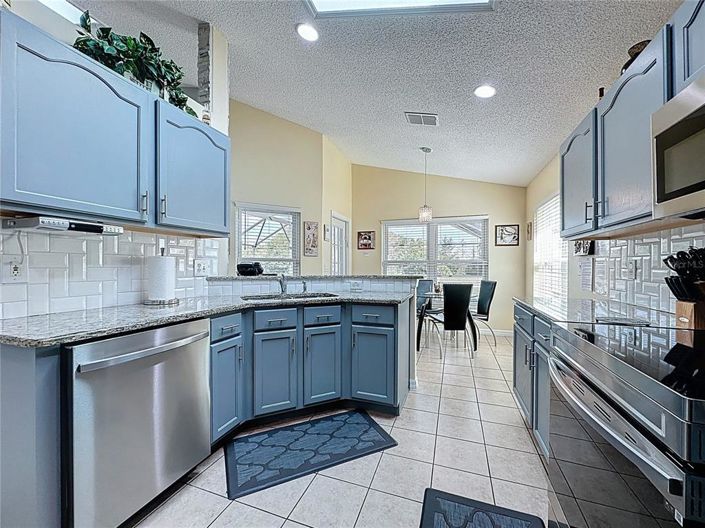 Image No.23-4 Bed House for sale