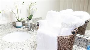 Image No.20-3 Bed Townhouse for sale