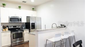 Image No.9-3 Bed Townhouse for sale