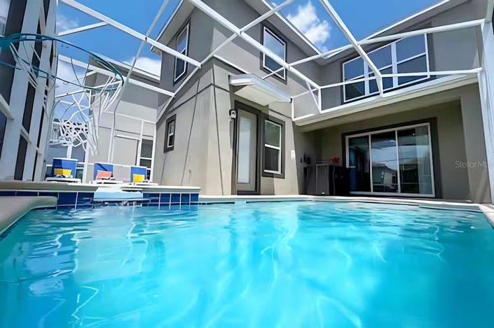 Image No.6-5 Bed House for sale