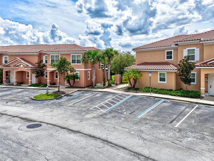 Image No.3-3 Bed Townhouse for sale