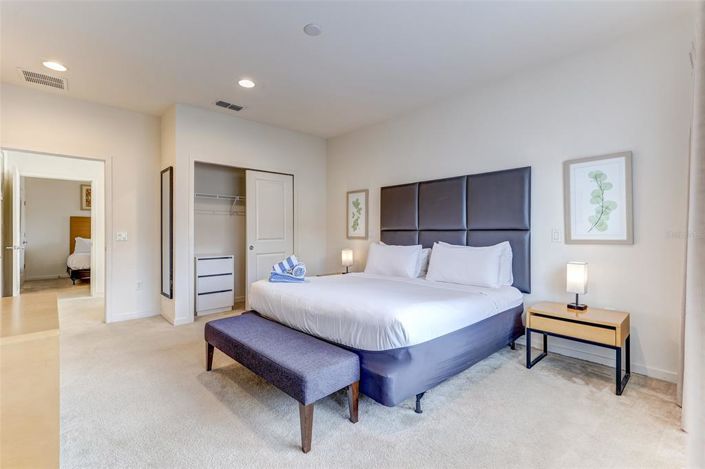 Image No.37-3 Bed Townhouse for sale