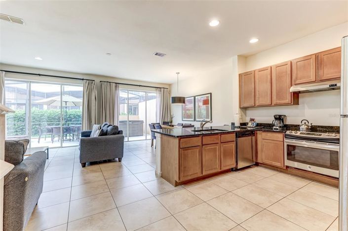 Image No.7-3 Bed Townhouse for sale