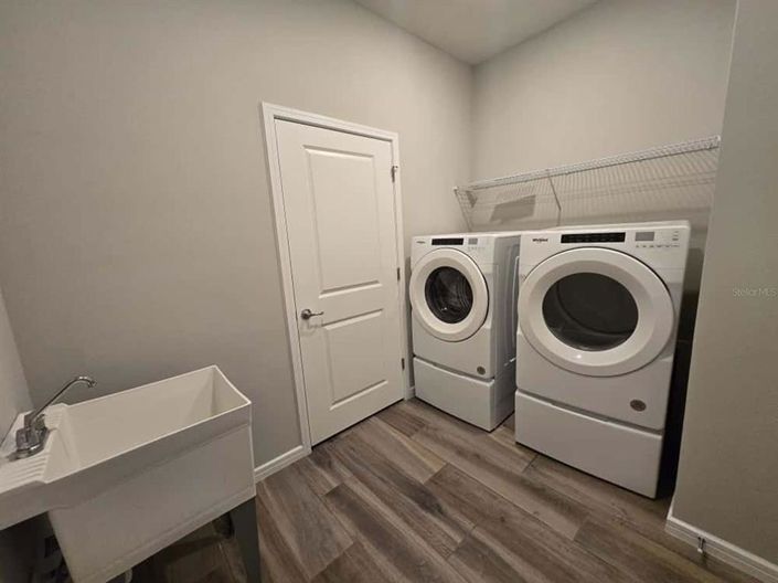 Image No.15-3 Bed House for sale