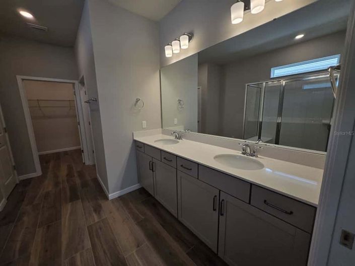 Image No.22-3 Bed House for sale