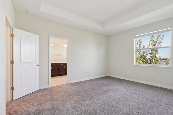 Image No.28-3 Bed Townhouse for sale