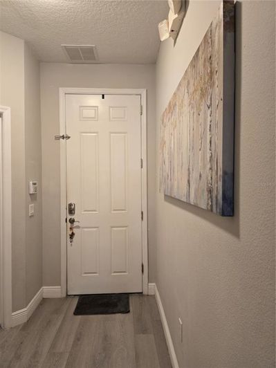 Image No.2-Maison de ville de 3 chambres à vendre à Saint John