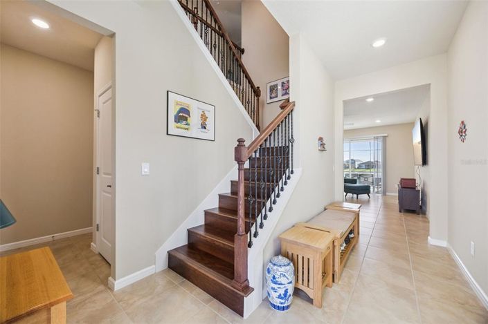 Image No.12-5 Bed House for sale