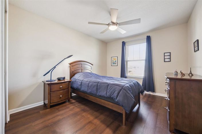 Image No.24-5 Bed House for sale