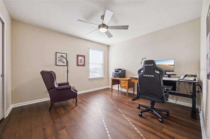 Image No.26-5 Bed House for sale