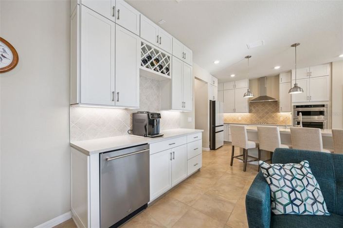 Image No.7-5 Bed House for sale