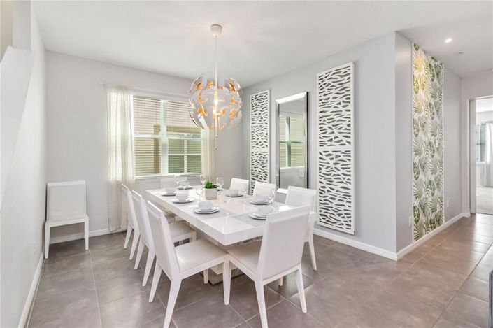 Image No.10-7 Bed House for sale