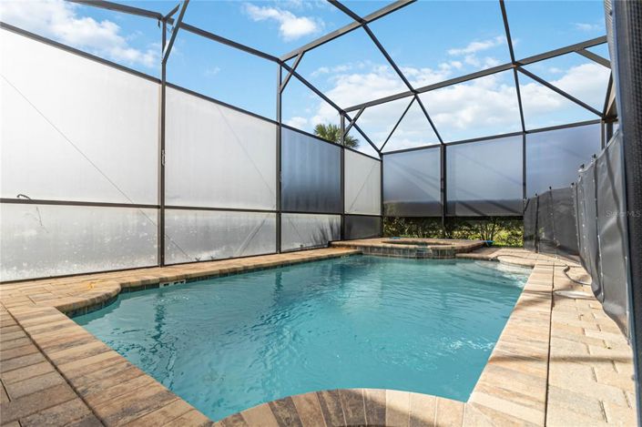 Image No.34-7 Bed House for sale