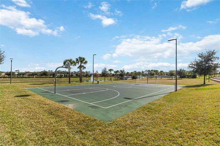 Image No.42-7 Bed House for sale