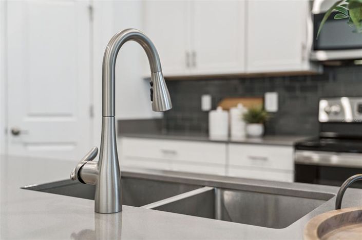 Image No.26-3 Bed House for sale