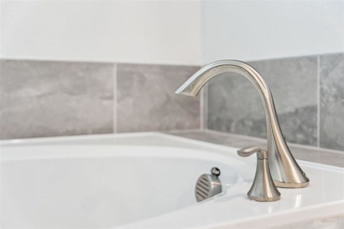 Image No.41-3 Bed House for sale