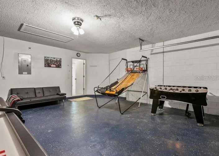 Image No.36-5 Bed House for sale