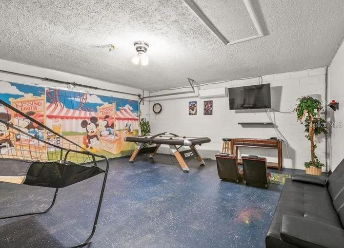 Image No.37-5 Bed House for sale