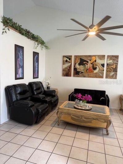 Image No.7-5 Bed House for sale