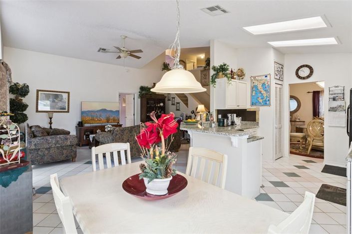 Image No.12-Maison de 4 chambres à vendre à Saint John