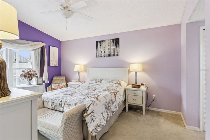 Image No.20-4 Bed House for sale