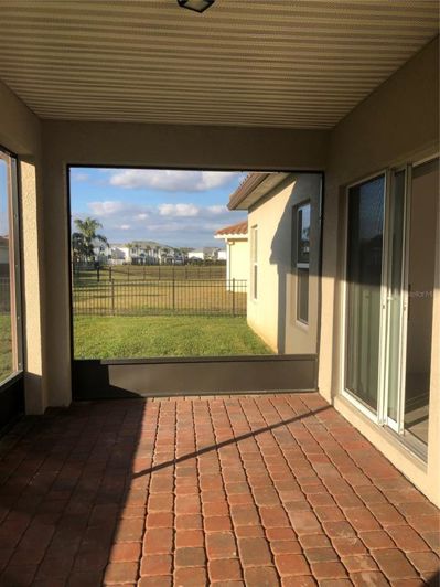 Image No.17-4 Bed House for sale