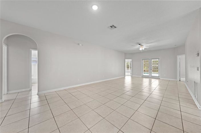 Image No.5-Maison de 4 chambres à vendre à Saint John