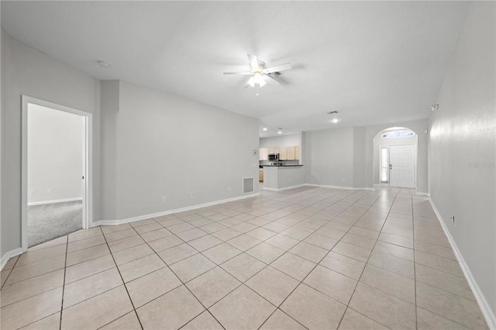 Image No.7-Maison de 4 chambres à vendre à Saint John