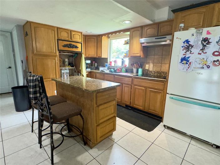 Image No.14-4 Bed House for sale