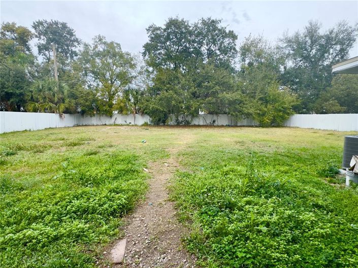 Image No.40-4 Bed House for sale