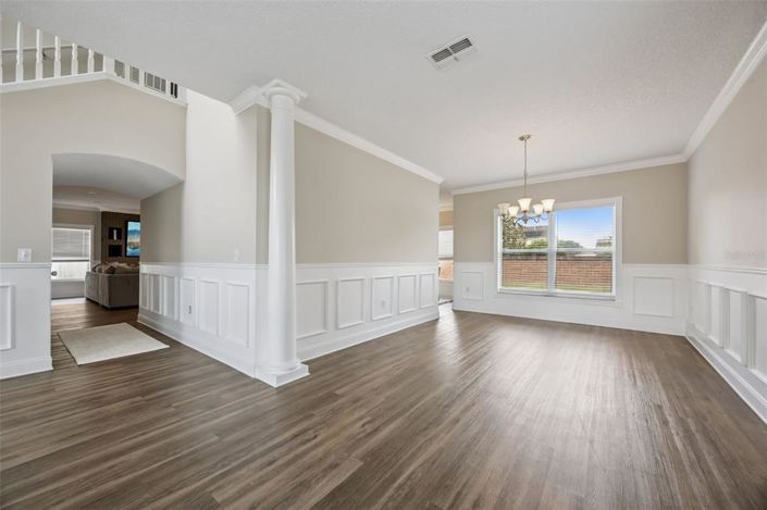 Image No.15-4 Bed House for sale