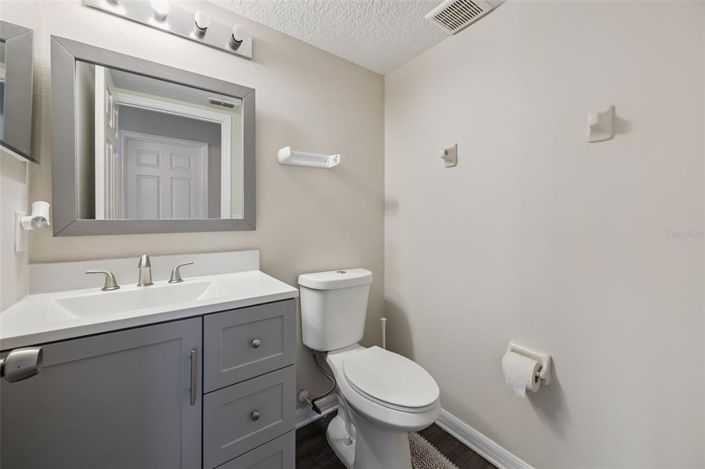 Image No.28-4 Bed House for sale