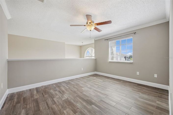 Image No.32-4 Bed House for sale