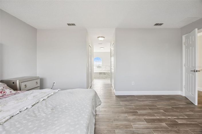 Image No.36-4 Bed House for sale