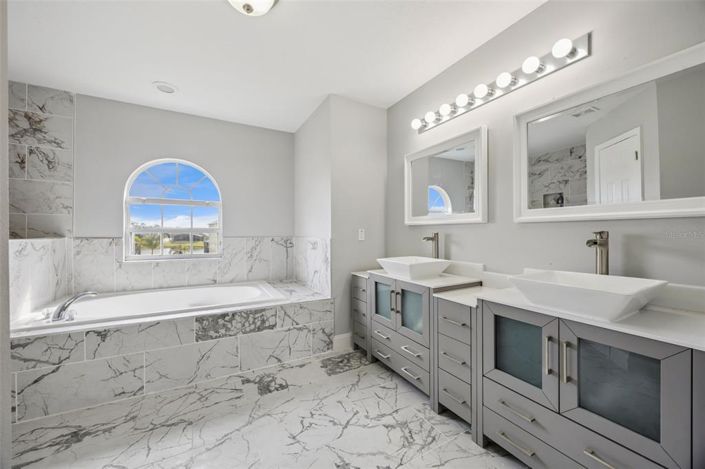 Image No.37-4 Bed House for sale