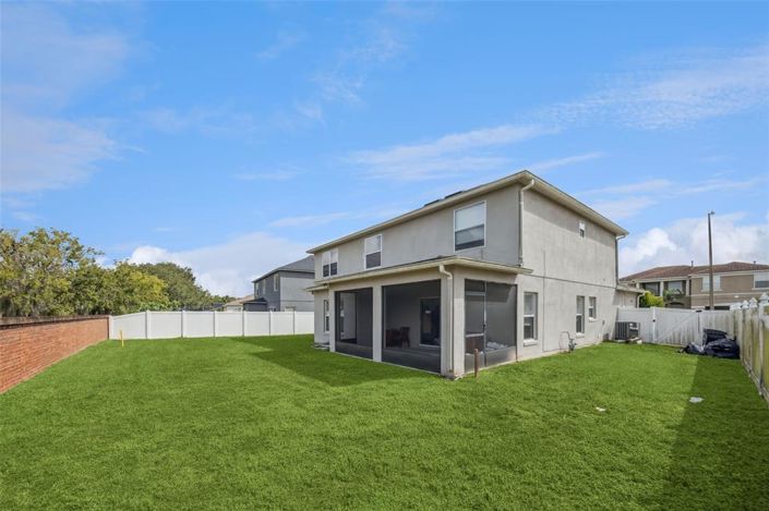 Image No.44-4 Bed House for sale