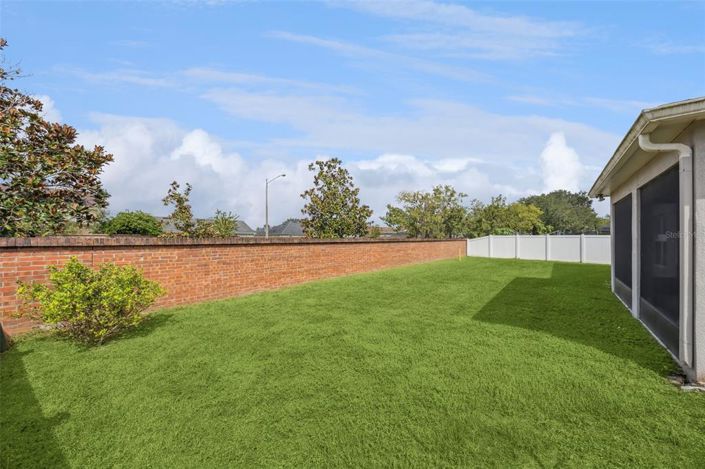 Image No.45-4 Bed House for sale